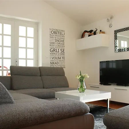 Delux Sue Apartment Split